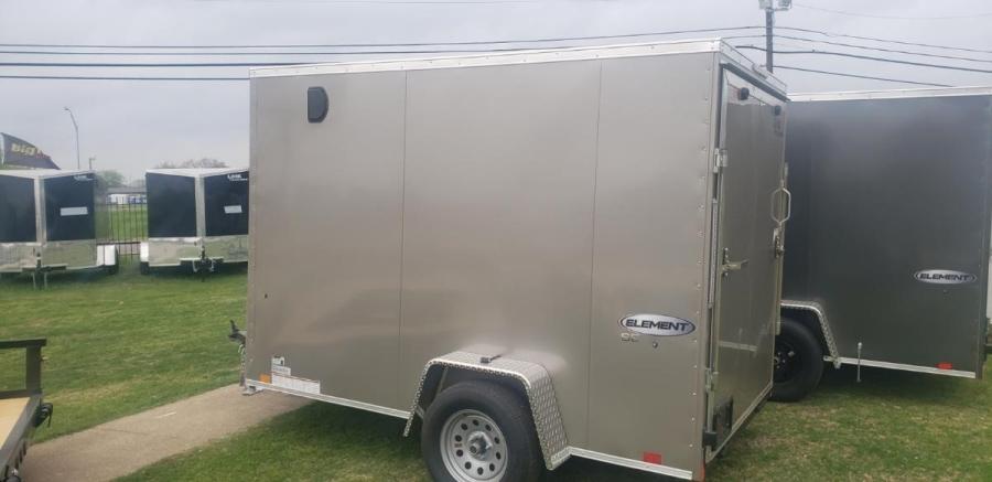 K721 CARGO EXPRESS DLX FLAT TOP VNOSE 6X12 SA ENCLOSED TRAILER image 0
