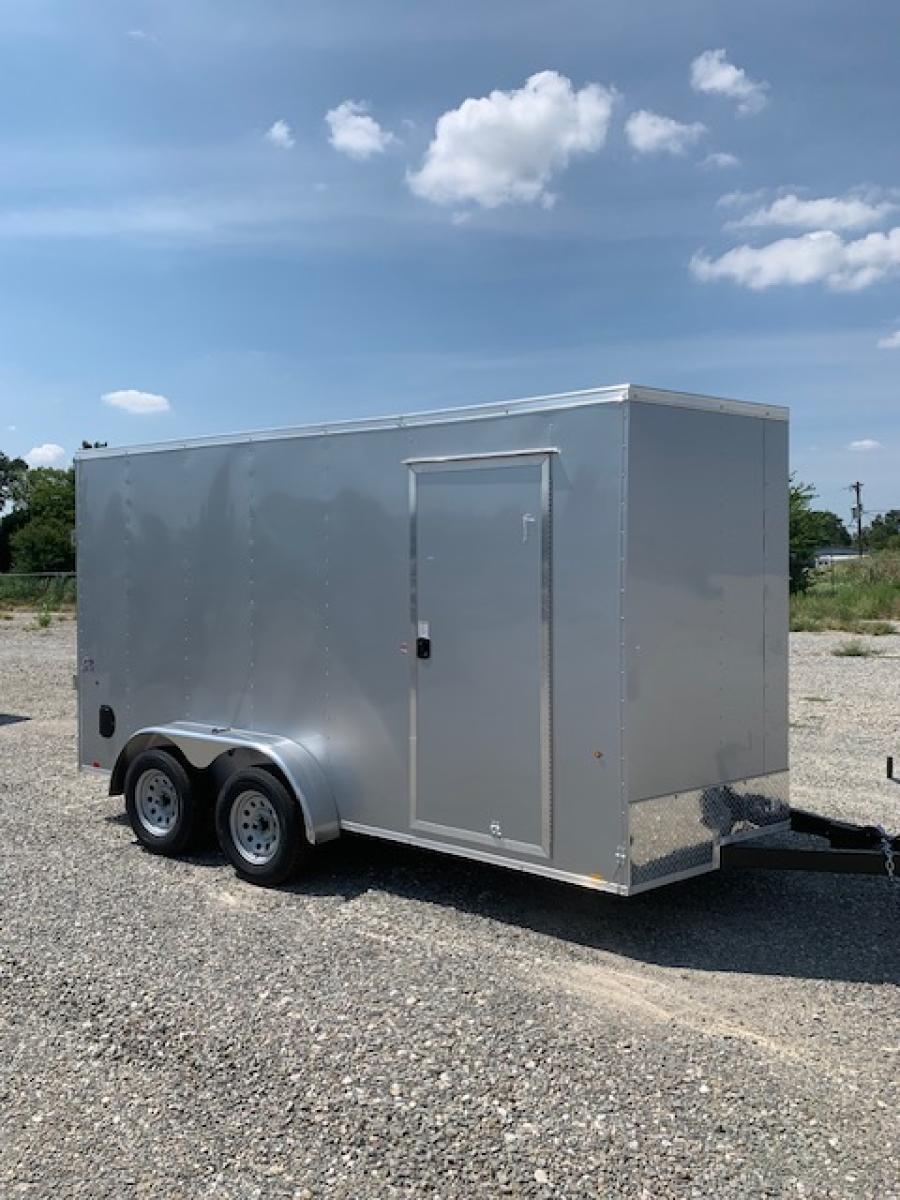 K841 7X14 INDIGO DLX FLAT TOP VNOSE ENCLOSED CARGO image 0