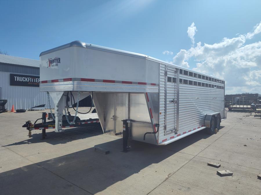 LIVG LIVESTOCK SERIES 14K GN 20 TRAILER BY ALCOM image 0