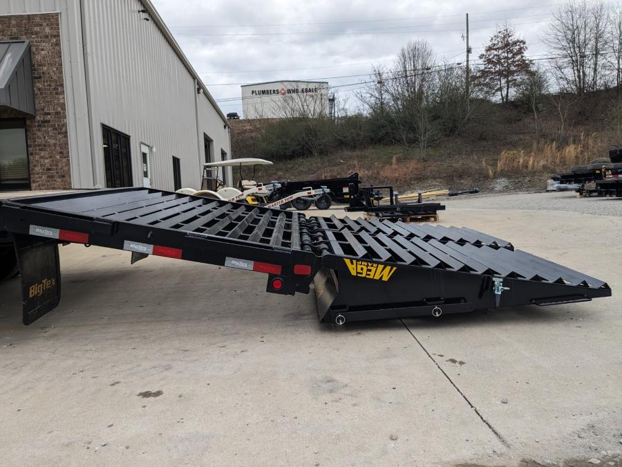 Big Tex 16GN, Gooseneck, 102″ x 35′, 17.5K, Dovetail, Mega Ramps image 2