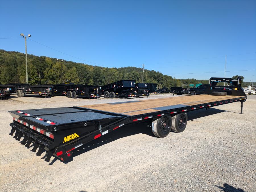 Big Tex 16GN, Gooseneck, 102″ x 35′, 17.5K, Dovetail, Mega Ramps image 6