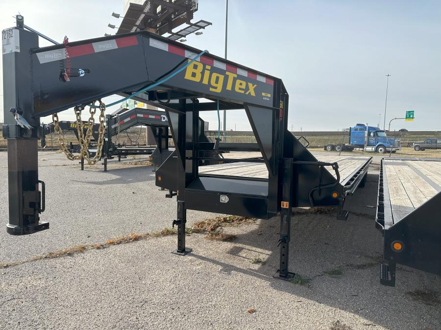 USED 2023 Big Tex 22GN Dual Tandem 10ks Gooseneck with spare tire.  102″x40′ Flat with 8′ Slide In Ramps image 0