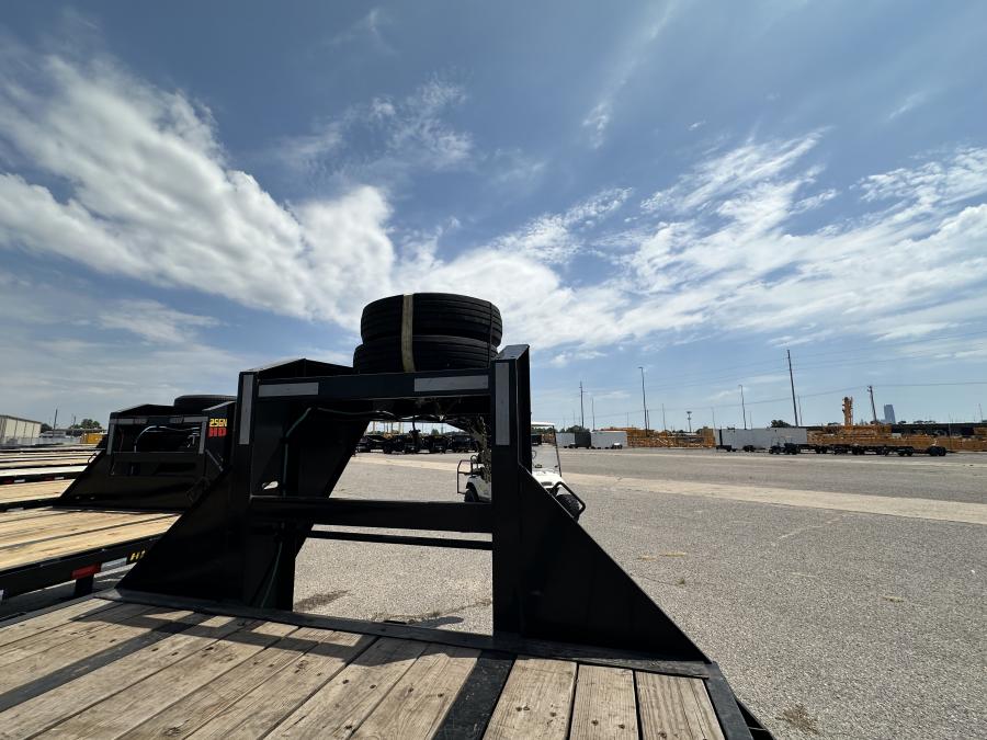 USED 2023 Big Tex 25GN-35+5 Mega Ramps Dual Tandem Gooseneck with 12ks and Spares, 16 ply tires image 3