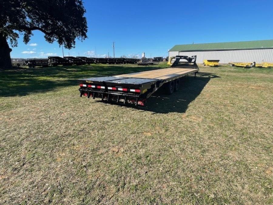Big Tex 14GN, Gooseneck, 102″ x 40′, 15.9K, Dovetail, Mega Ramps image 3