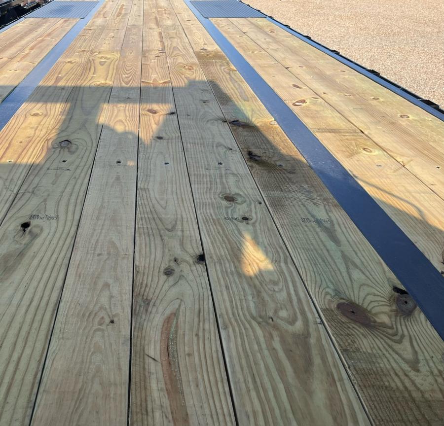 Big Tex 25GN, Gooseneck, 102″ x 30′, 25.9K, Dovetail, Mega Ramps image 2