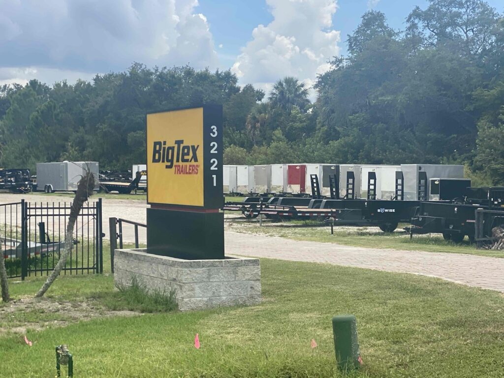 Big Tex Trailer World Sanford, FL Storefront Sign